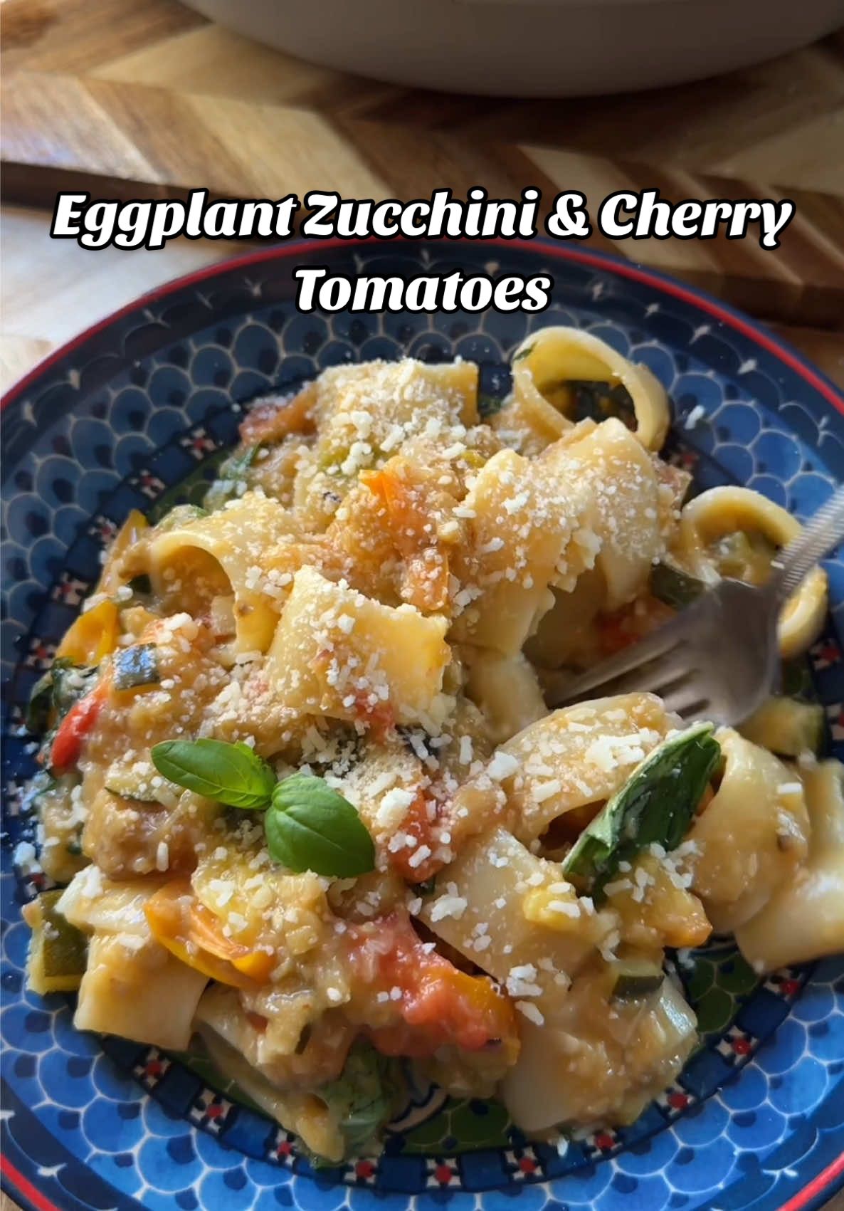 Eggplant & Zucchini w Cherry Tomatoes  🍆 Ingredients  1 bunch of red spring onions (trimmed)- you can use any kind of onion  2 cloves of garlic  1 eggplant  1 zucchini 500 grams of cherry tomatoes 1/2 cup of white wine  Bunch of Basil 1/4 cup of parm 300 grams of pasta - I used Calamarata Salt + pepper to taste  Starchy Pasta Water  🍅 Method Saute the chopped onion in EVOO and the 2 cloves of garlic After 3 minutes add in your diced eggplant In the meantime dice your zucchini and then add  After 10 mins add in your halved cherry tomatoes  Cover and cook down for 15 minutes ( put your pasta in salted boiling water) Add in 1/2 cup of white wine and cook another 5 minutes  Add a bunch of fresh basil and 1 ladle of the pasta water  Add your al dente pasta along with another ladle of water and your parm Mix well and serve with some more parm and basil #italianfood #pastarecipe #fresh #pastatiktok #foryoupage 