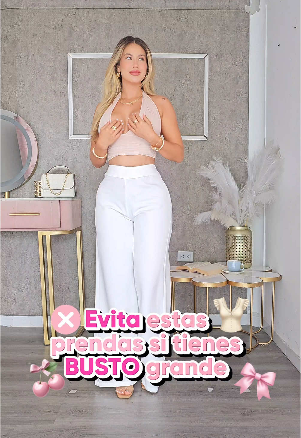 No te compliques❌ si tienes busto grande 🍒 Mejor sigue estos TIPS✨ para sentirte más cómoda🌸 COMPARTE este video con tu amiga de pechos grandes💖 #tipsdemoda #modafemenina #outfitinspo #enviosnacionales #ropademujer #ropanueva #nuevacoleccion #modayestilo #tendencia #comprasonline #mayoristas #mentaahoraesmaemi #maemioficial