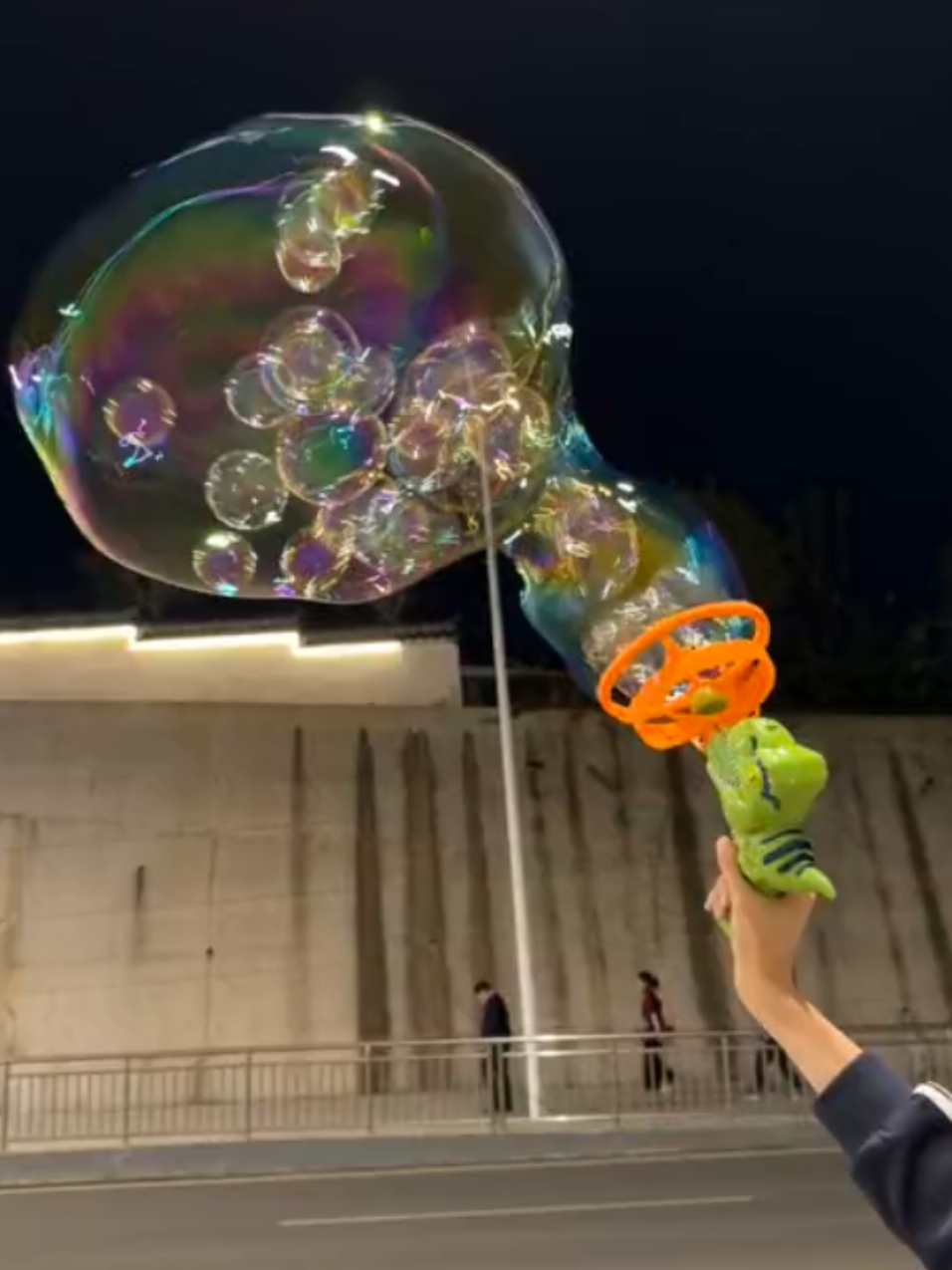 balon ku beranak #balonku #gelembung #gelembungsabun 
