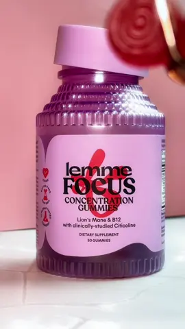 @lemme 🧘🏻‍♀️🎧✨ #gummiessupplements #lemme #lemmefocus #lionsmane #concentrationtips 
