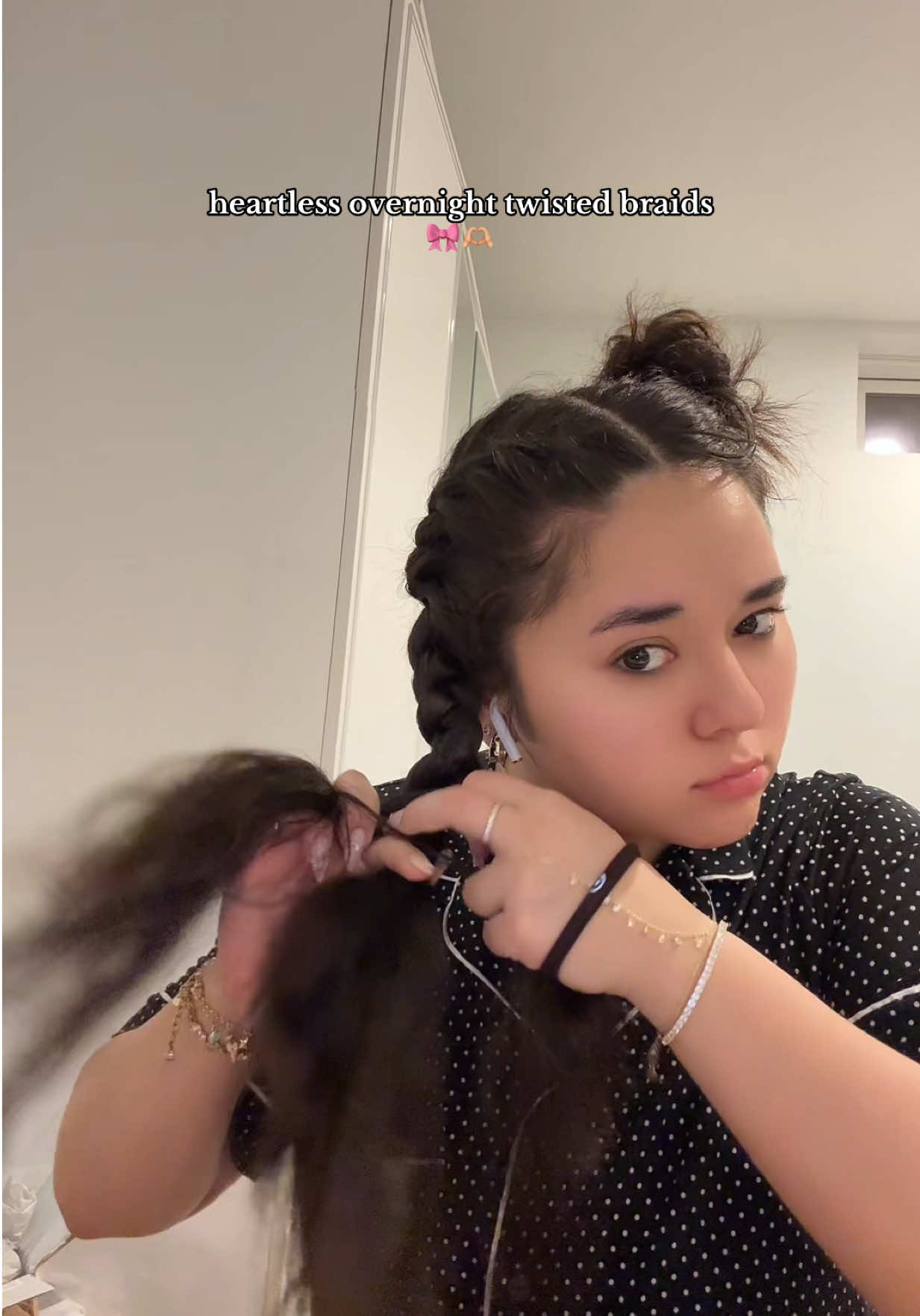 #heatlesscurls #heatlesshairstyles #heatlesscurlsovernight #heatlesscurlstutorial #overnightcurls #overnighthairstyles 