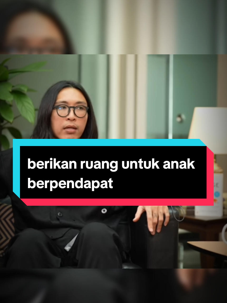 berikan ruang untuk anak berpendapat.  source : yt gita wirjawan  #gitawirjawan #drtirta #podcast #storytelling #storyteller #publicspeaking 