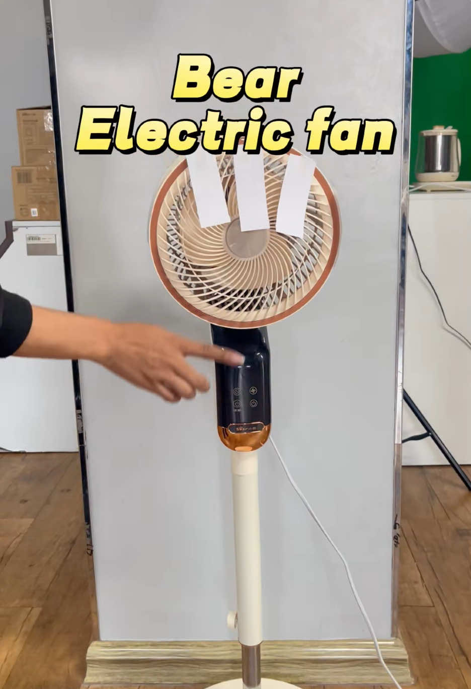 Circulation floor fan -8wind speed control - with remote -angle adjustable  -37dB low noise working working -Detachable for cleaning  #bear #bearphelectric #electricfan #checkoutnow #fypシ゚viral🖤tiktok☆♡🦋myvideo #checkyellowbasket😇🙏 #checkyellowbasket😇🙏 #fyppppppppppppppppppppppp 