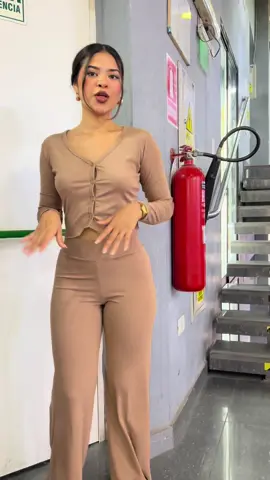 Nuevo ingreso #fyp #xyzcba #viral #conjuntos #universidad #tendencia #viralvideos #gamarramayorista #pantalon #ropa #exclusivas 