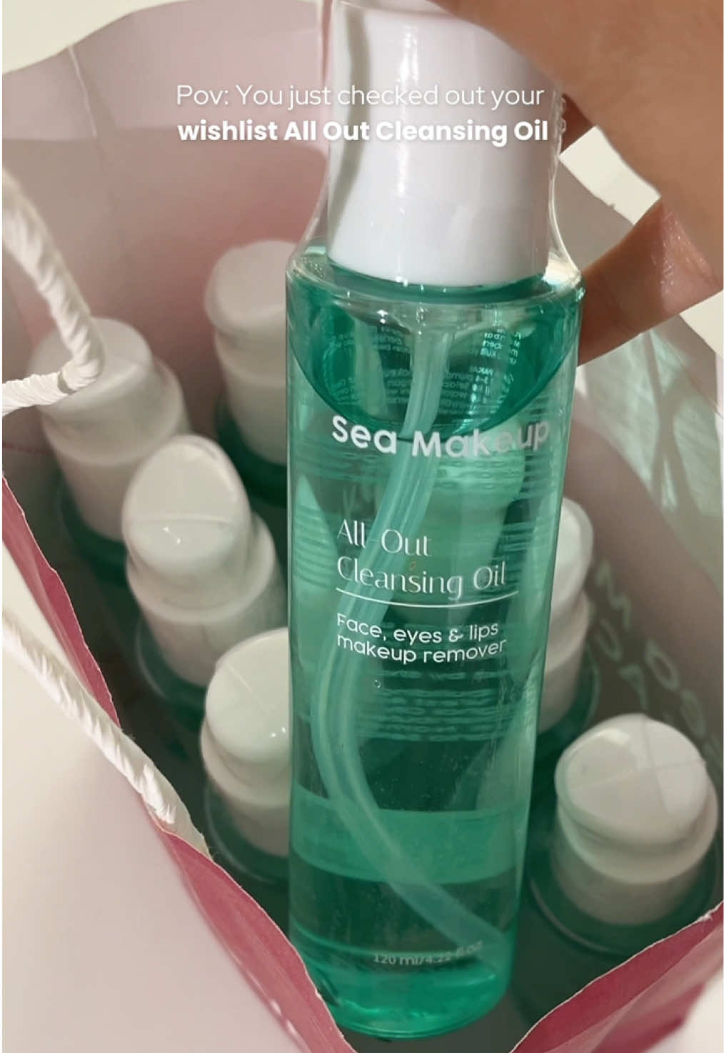 Comment yuk yang udah checkout, Beauties 👀💚 #AllOutCleansingOil#SeaMakeup  