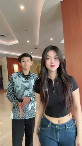 SIAP SIAP DI LIVE AKU SEKARANG !!