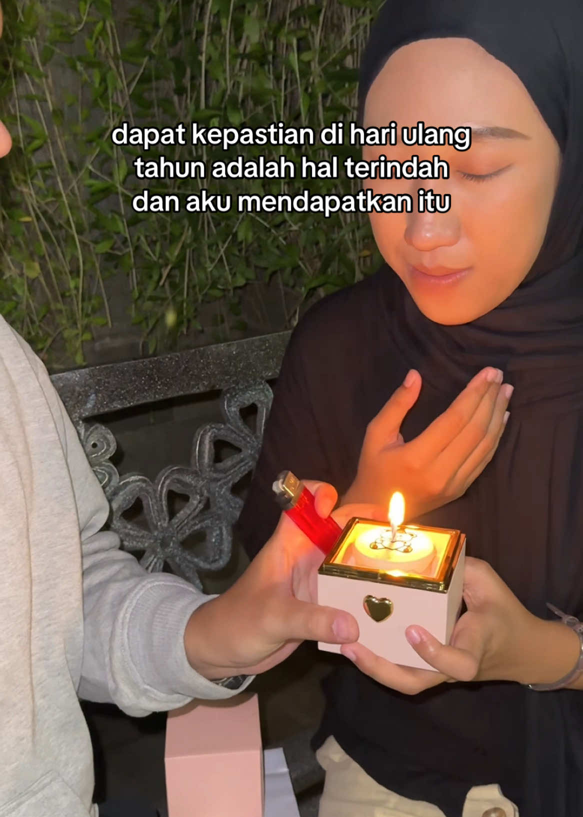 kita usahakan hubungan  lama itu ya sayang,#idekadocewek #kadocewek #kotakcincin #promesring #kadoanniversarry #cincin #giftideas 