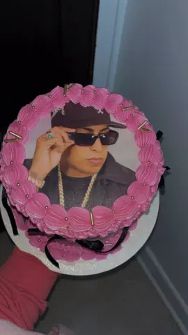 real G for life, para todas las ñengosassss. ❤️‍🔥❤️‍🔥 @Ñengo Flow #birthdaycake #cakesoftiktok #ñengoflowofficial 