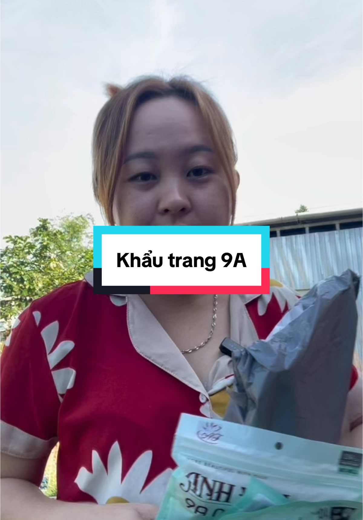 Khẩu trang 9A#emgiangtaohoa93 #tiepthilienket #REWIU #khautrang #khautrangthinhphat #khautrang9adinang #khautrang9achongnang #khautrang9athinhphat #khautrangchongtiauv  @Em Giang Tạp Hoá  @Em Giang Tạp Hoá  @Em Giang Tạp Hoá 