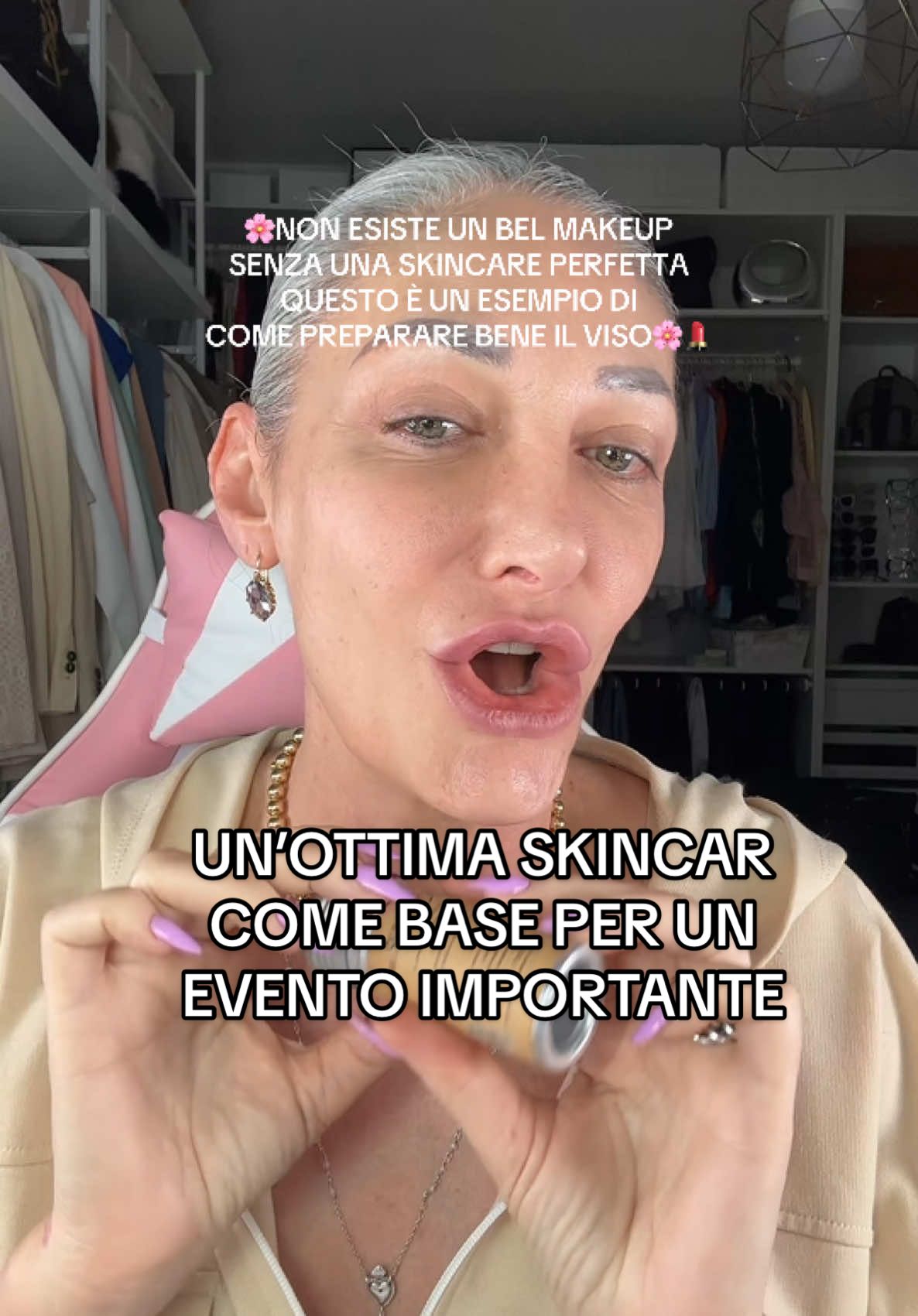 Ecco un esempio di come la nostra pelle ,dovrebbe essere preparata,con la giusta skincare,prima di accogliere il make-up 💄 #skincare #makeup #titorial 