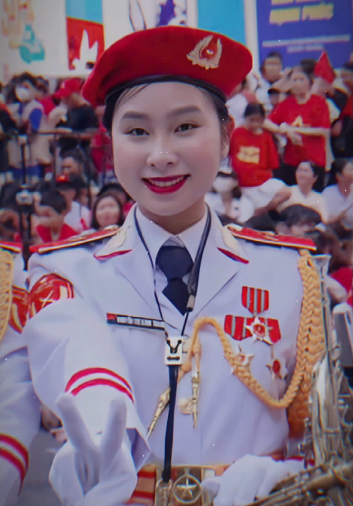 Giờ Nhà nước cho thấy rui nee 😂😂😂 Quá trời giọng các bà tối qua ruii😚😚😚 #a50  #nuquannhac  #quandoinhandanvietnam  #dieubinh  #xuhuong 