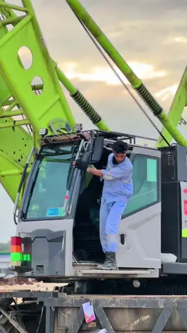 opcrane#mobilecrane #operatorcrane 