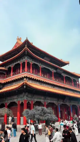 lama temple in Beijing