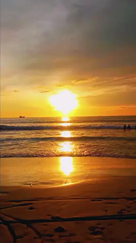 #sunset #pantai #fypage #berandafypシ 