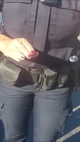 Female Cop Gets Put In Her Place! Hands Out Of Pockets! ID Refusal, Cops Get Owned#idrefusal