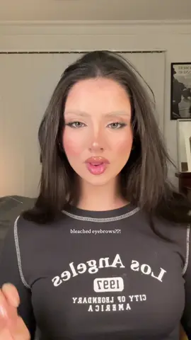 Yes or no?  products used:  @Hourglass Cosmetics concealer in shade crème  @Armani beauty luminous silk cheek tint in shade 31  @L’Oréal Paris true match concealer in shade 3R #grwm #makeup #girlthings #girltherapy #girls  