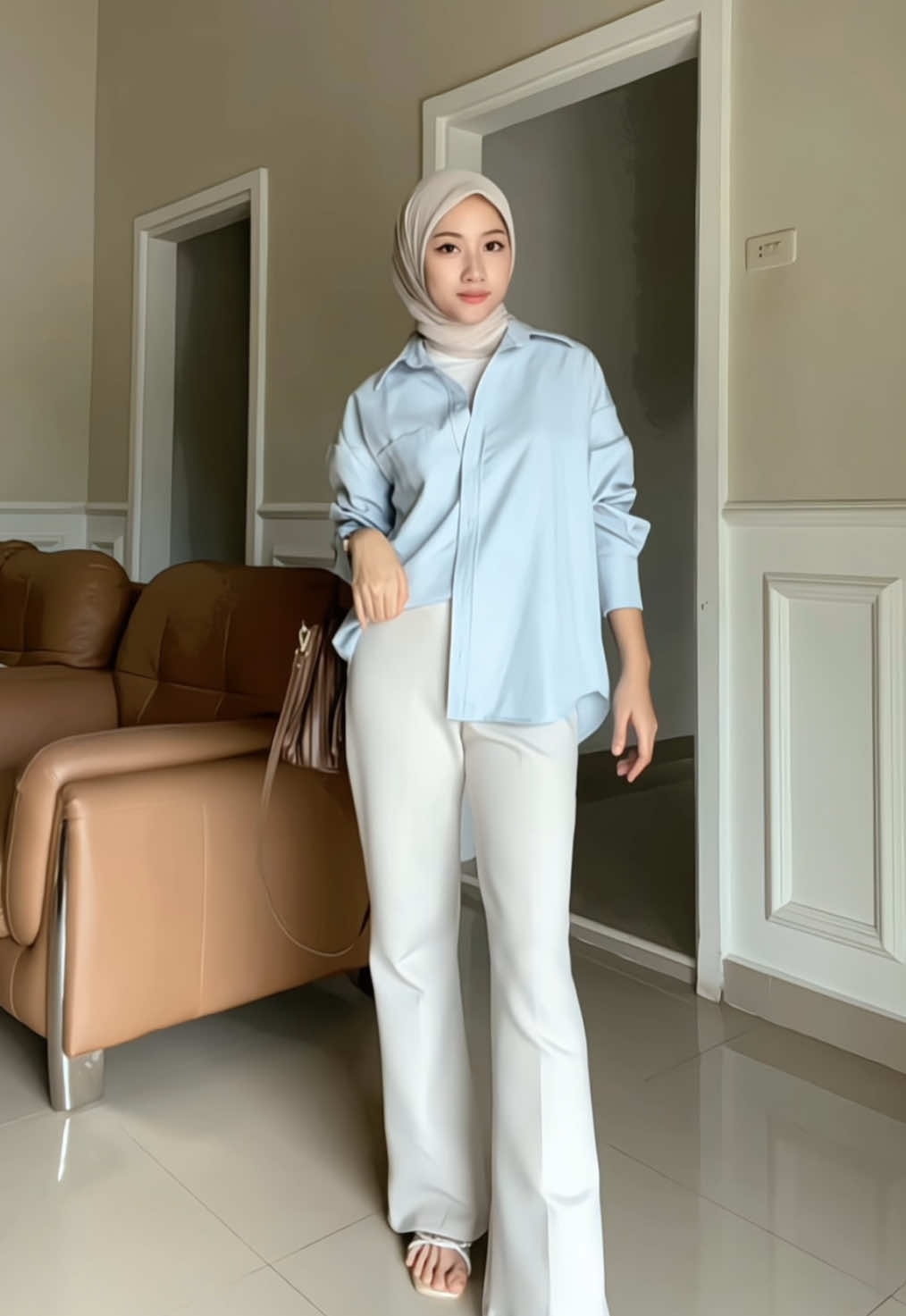 Kalem wee 😌✨ #outfitideas #outfitinspo #fitcheck #OOTD #flarepants #cutbraywanita #wibgajian #fyp 