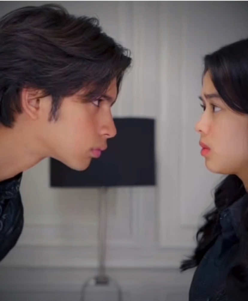 eyes, expressions, body proportion, height difference matches so well. the one and only, king & queen of chaos ⛓️🖤 #moqeel #mohan #aqeela #aryamohan #aqeelacalista #fyp #asmaragenz #agz #CapCut @arya mohan @Aqeela Aza Calista   