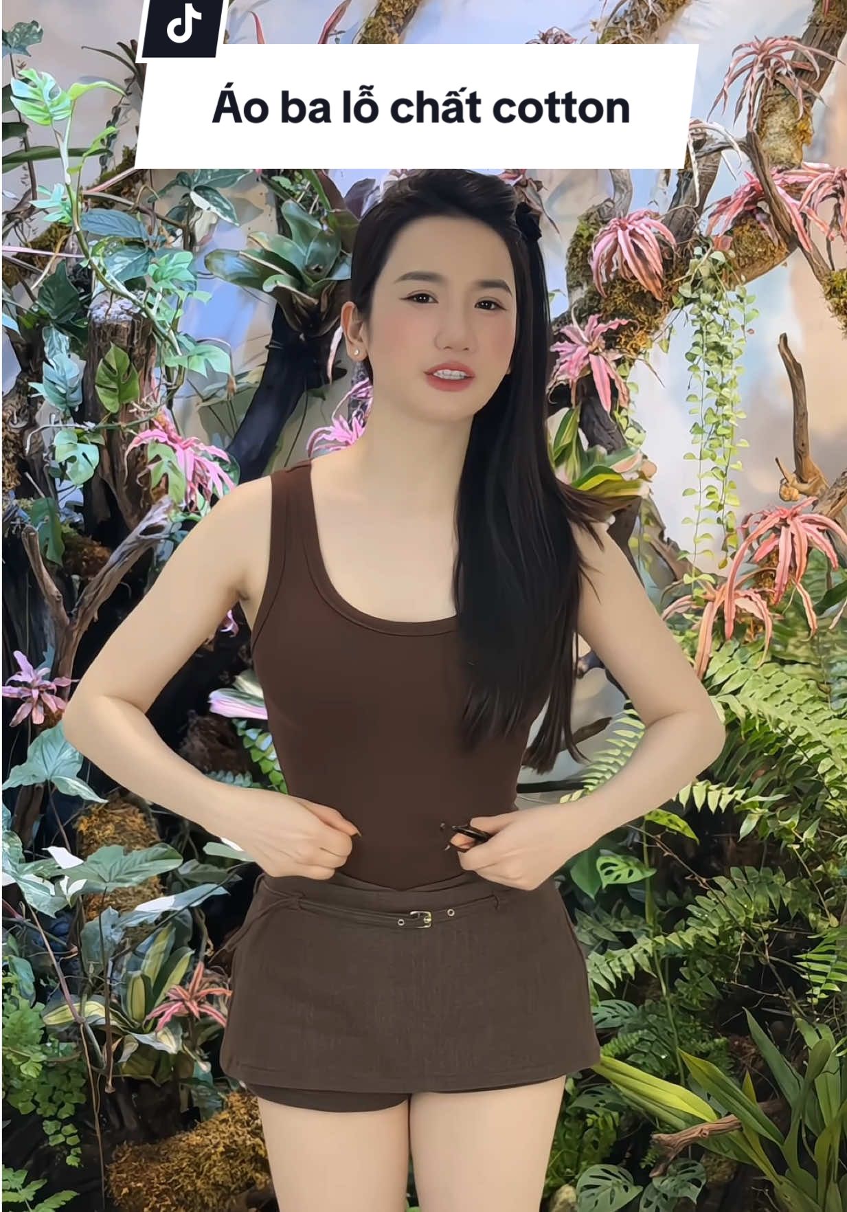 Áo phông ba lỗ rất phối gì cũng đẹp mặc đi đâu cũng xinh