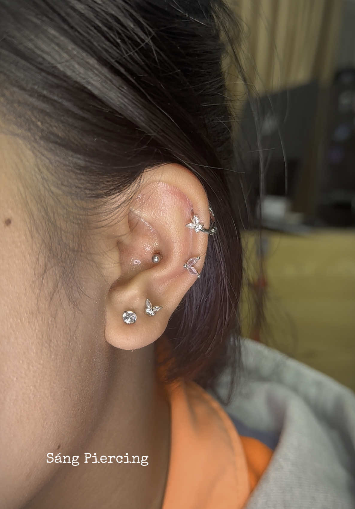 Thay khuyên Helix +Mid helix đã lành  #222aTrườngChinhf7TuyHoà #xo #xỏkhuyên #xỏkhuyêntuyhoà #piercing #xỏkhuyênphúyên 