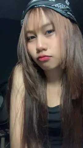 ละทำไมคนอย่างชั้นถึงไม่มีใครส๊นนจัยย