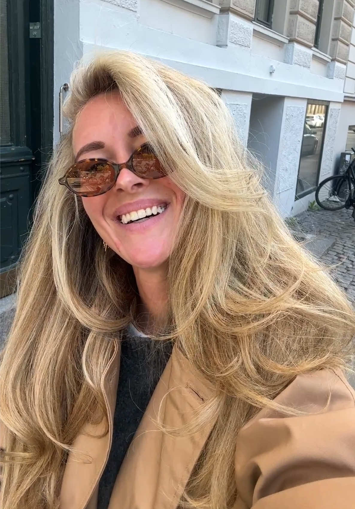Når man er en træt mor som mig, så kan et blow dry hos @Maiken gøre underværker 😮‍💨♥️ #fyp #foryou #dansktiktok #danmark #blowdry #hair #hairstyle