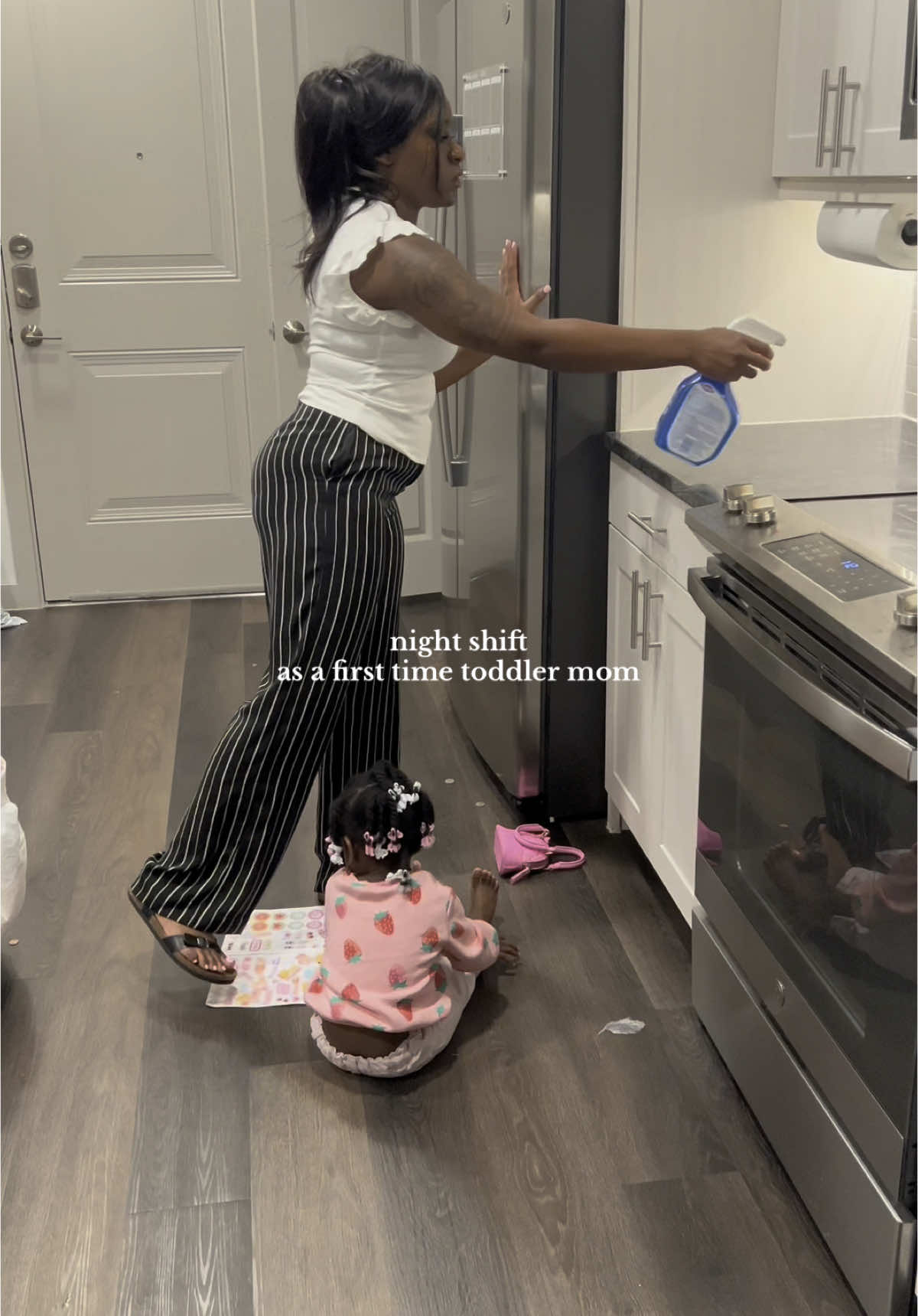 The flexi rods actually didn’t turn out too bad for my first time trying 😅#blackmoms #BlackTikTok #singlemom #momvlog #nightshift #nightroutine #toddlermom #firsttimemom #workingmom #ftm #momlife 