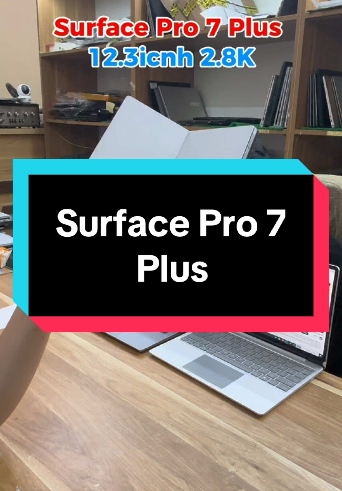 Surface Pro 7Plus chưa tới 1kg , ae hay di chuyển mang đi mang lại phù hợp #hieupcjapanshop #LearnOnTikTok #hieulaptopcu #xuhuong #xuhuong2025 
