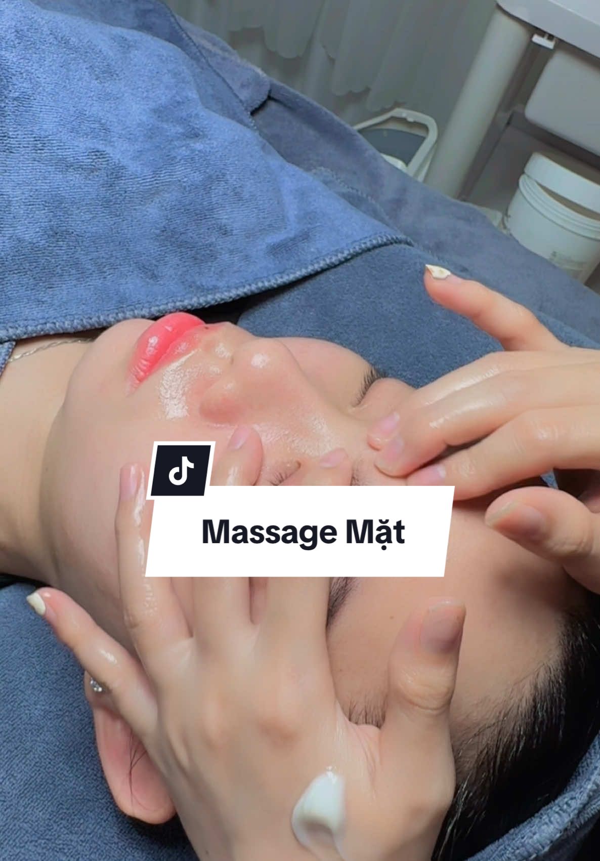 Masage mặt nâng cơ thư giãn 🍂 #massage #thưgiãn #linhdangspa 