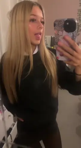 #boptok #bop #fakebodyy⚠️ #teamworkmakesthedreamwork #chav #schoolgirl #prettygirls #ukgirls #fyp 