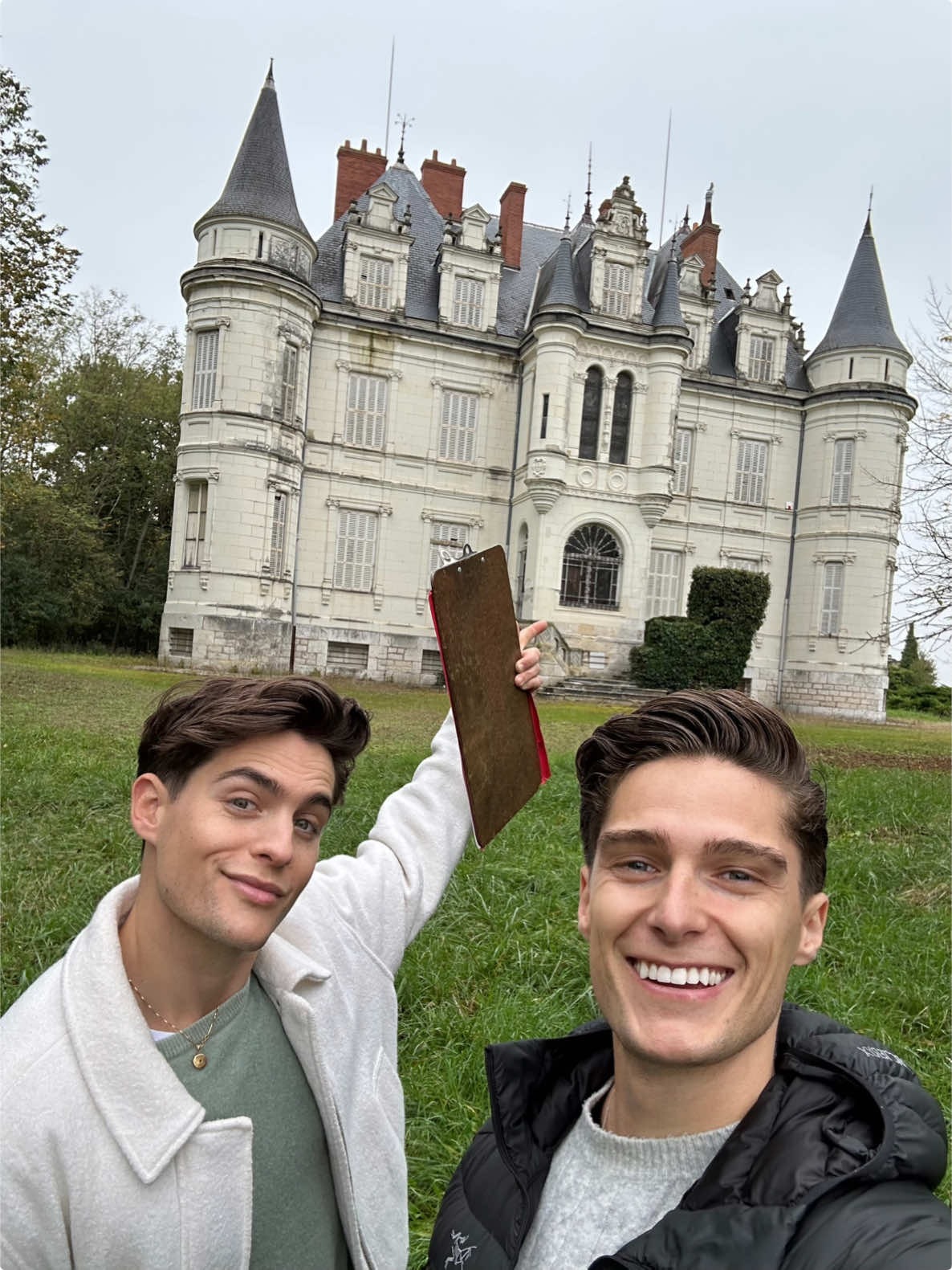 We did it! We bought an abandoned château in France! After years of working on it in secret, we’re finally ready to share it with you. Now the real adventure begins: packing up our life in Canada, moving to France, restoring it and turning it into a dream wedding venue. We can’t wait to show you every step — the good, the bad, and the crazy. Follow along: IG: @chateau.poseidon TikTok: @tomanddamien Let’s bring this beauty back to life together! #renovation #husbands #chateau #chateauposeidon #foryou