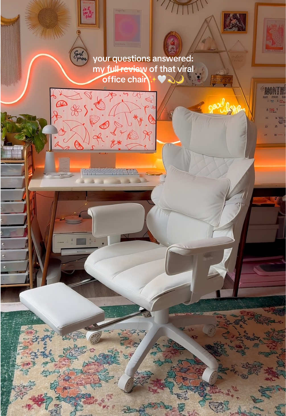 Spoiler alert, this chair is worth every penny 🤌✨ #officechair #homeoffice #desksetup #deskchair #homeofficedecor #workspace 