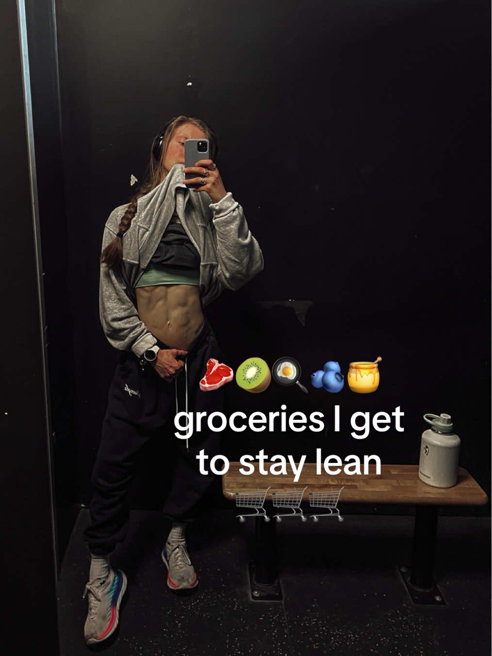 nothing brings me joy quite like grocery shopping 🥹 you know the drilllll 🔪: 🥩nutrient dense proteins 🥝lotsa fruitsss 🍠sweet potatoes 🥒easy to digest veggies  🧁ofc a sweet treat  #groceryshopping #groceryhaul #groceries #grocerystore #groceryshopwithme #healthygroceries #wholefoods #wholefoodshaul #cleaneating #FitTok 