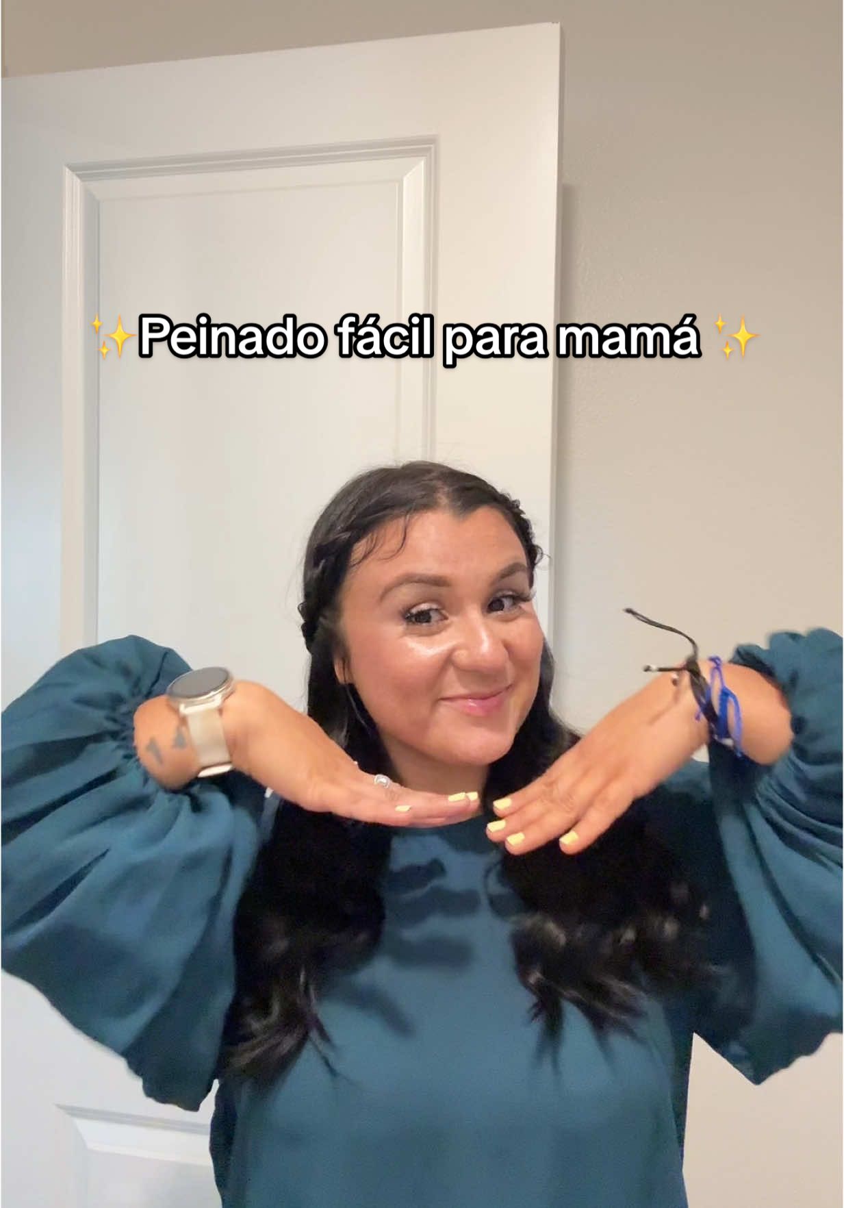 Literal súper fácil rápido and bonito para una mamá que no tiene mucho tiempo :) 🤍✨  #peinados #peinadosfaciles #facilyrapido #peinadosparamama #mama #mamadedos #contenido #contentcreator #contenidosviraloficial #hairstyle #easyhairstyles #easyhairtutorials 
