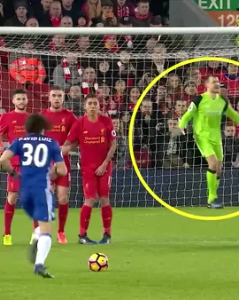 200 IQ Free Kicks 😱🥶. #football  #Soccer  #trending  #viral  #footballmoments  #foryou  #fyp 
