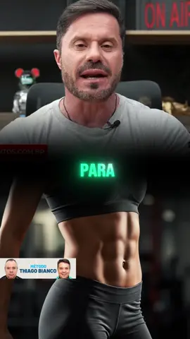 ACONTECEU AGORA 😱 O @thiagobiancoleal desconfigurou a cara do @renato_cariani. Ele tá irreconhecível . . #carianiclips #DrBiancoMeAjuda @hypex.cortes