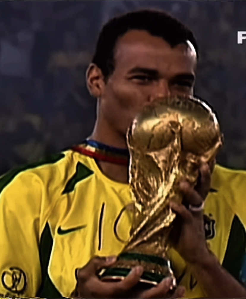 Brasil🇧🇷>> #brasil #germany #r9 #rivaldo #romario #cafu #ronaldinho #pelé  #Soccer #futebol #skills #edit #fyp 