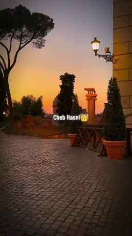 الشاب حسني كيما جات تجي  @Cheb Hasni 👑 #الشاب_حسني #الراي_الخاتر #الراي_الجزائري #شاب_حسني #algeria #hasni_boss_official #مشاهدات40مليون #الشاب_حسني #chebhasni #راي #musica #cheb_hasni #الراي_الخاتر🇲🇦🇩🇿 #explore #tanger #chebhasni #الشاب_حسني 