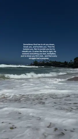 His plan > mine. 🤍  #trusttheprocess #purposeinthepain #divineliving #selfreflecting #faithjourney #oceaneyes #hawaii 