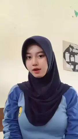 ank sma olahraga dulu#fyp #cewekidaman #fyppppppppppppppppppppppp #cewekhijabcantik #afiliate #afiliatepemula #anksma #afiliasitiktok #afiliasitiktokshop #olahraga #tiktok 