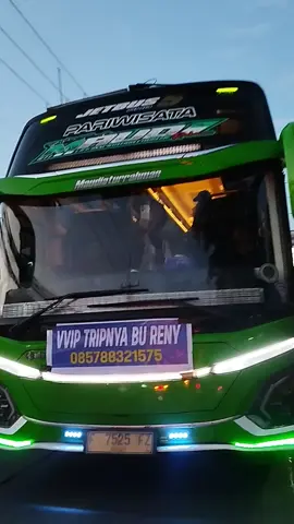 PUJANGGA x GARAM MADU @official.maudi046  @albhysetiaghanesha  @isalrahmat22  - - #fyp #fypage #fyppppppppppppppppppppppp #bismillahfyp #ngoyodbus #maudi #seftyfirst 