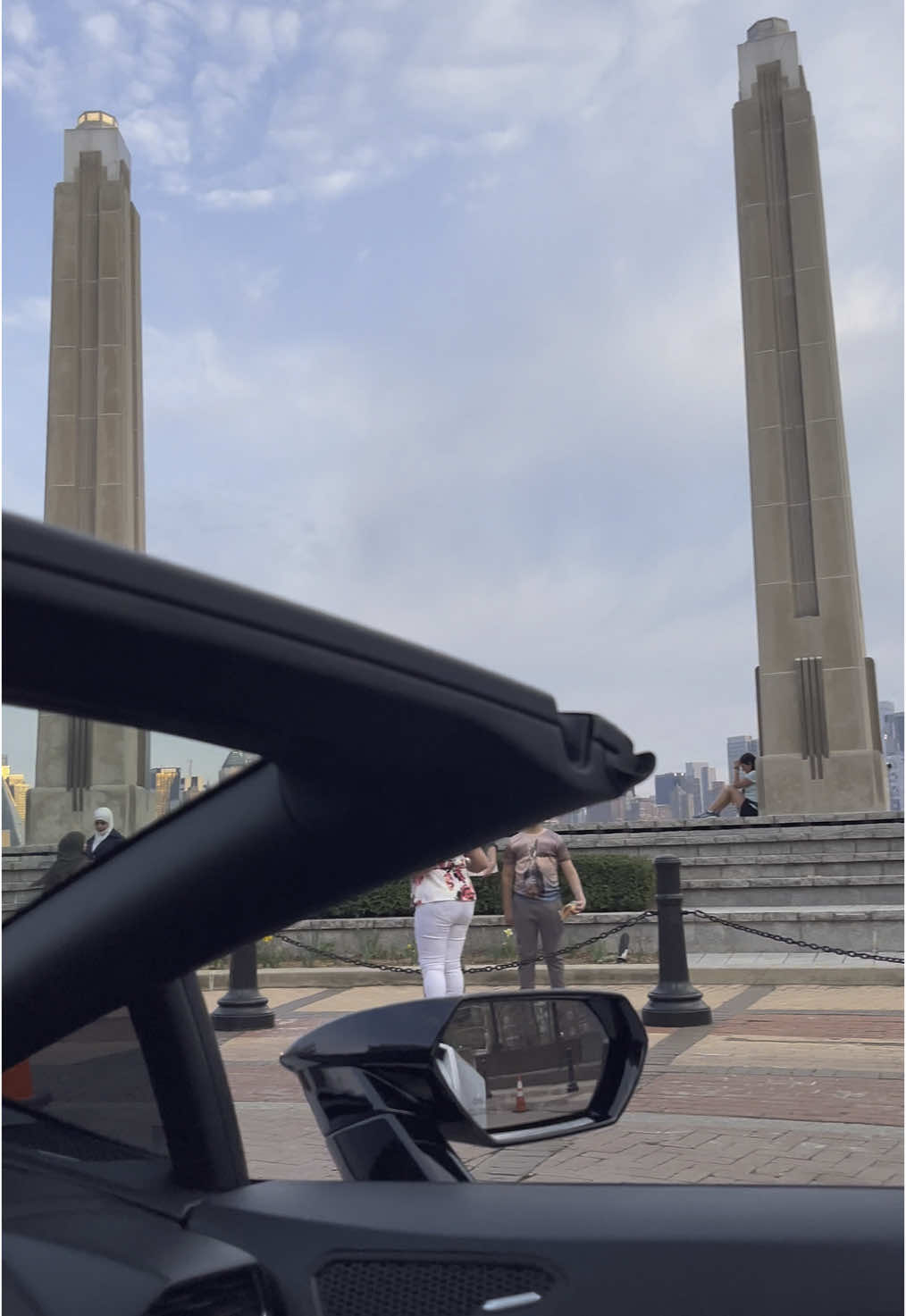 Dreams parked where the skyline starts. #NextLevel #CityCruise #LamboLove