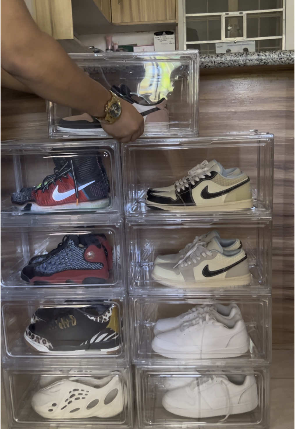 Acrylic shoe box 🔥 #shoebox #budolfinds #shoeorganizer #transparent #makapal #fyp 