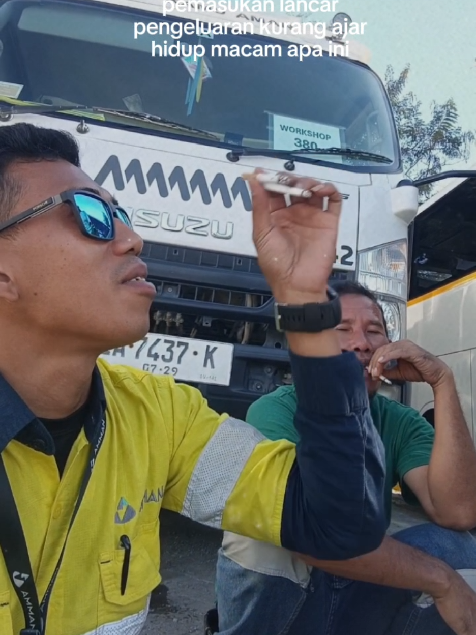 memang kurang ajar 🤪#CapCut #drivertambangpunyacerita #salamsatuaspaal #ptammanmineral 