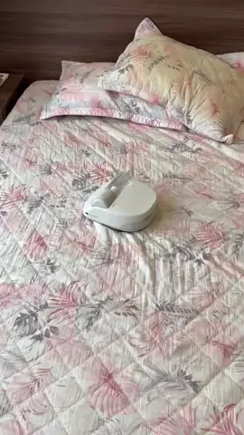 Robot hút đệm đỉnh thực sự 😘#EverybotX1