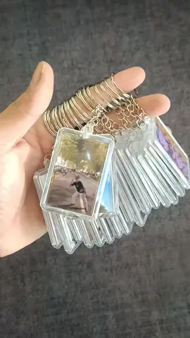 Gantungan kunci kustom foto 2 sisi #custom #foto #gantungankunci #keychain #akrilik #couple 