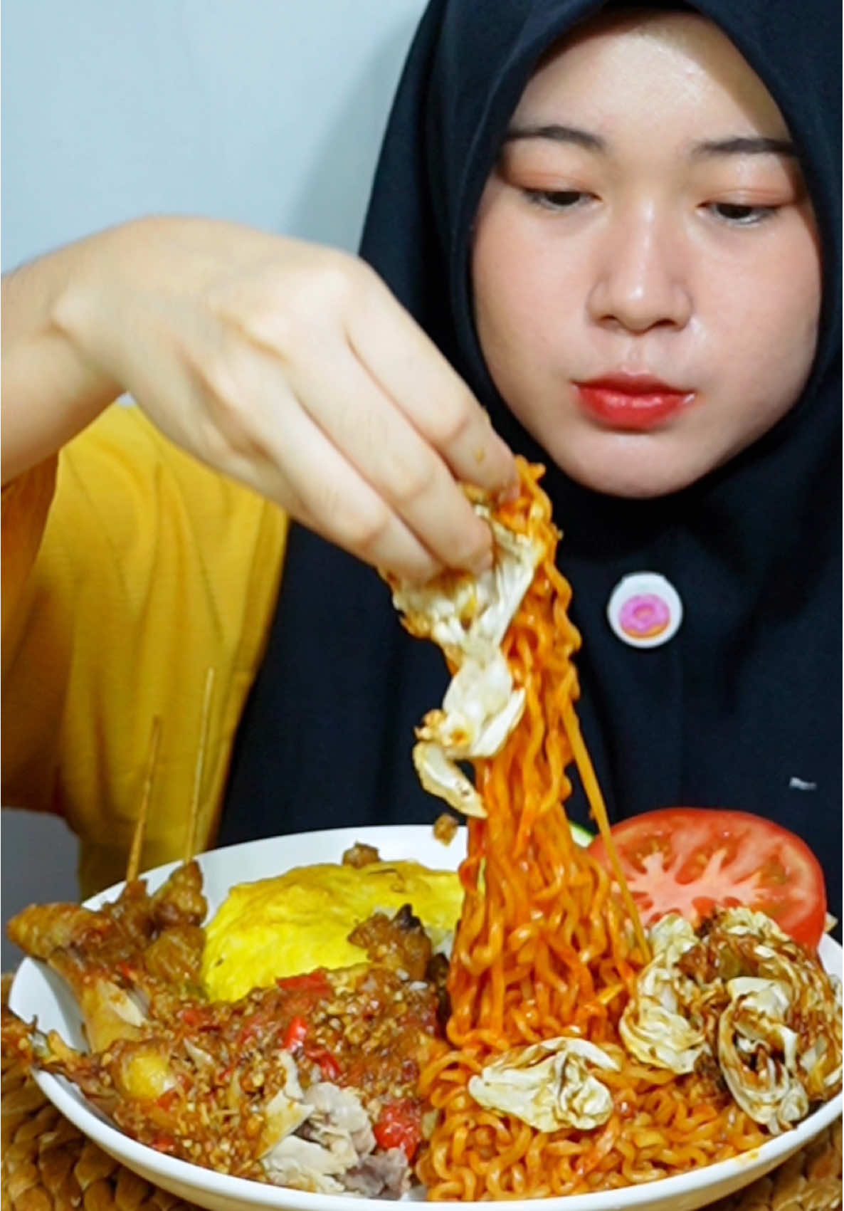 samyang gembus 🌶️🔥 #inicia #iniciamukbang #asmr #mukbang #ayamgepukpakgembus #samyang 