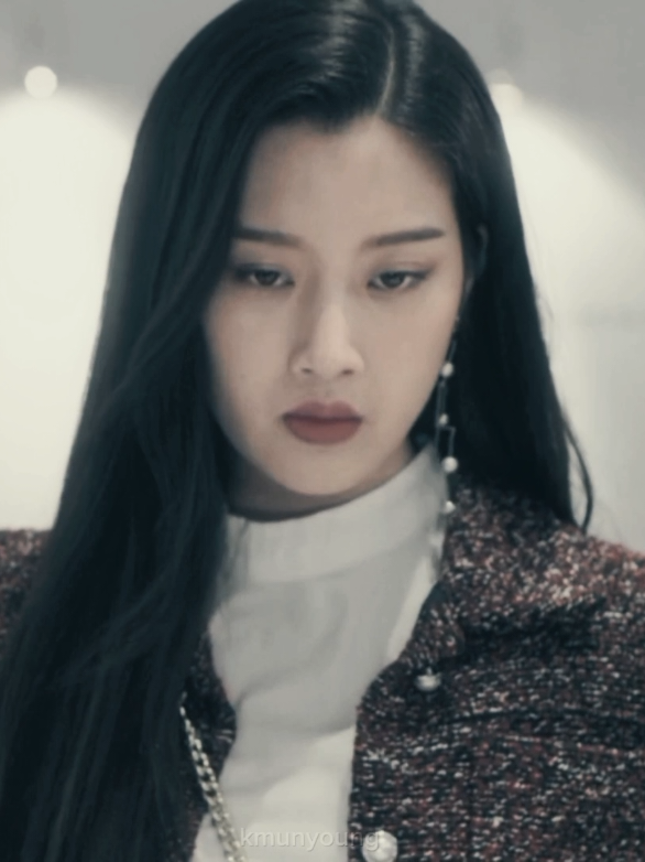 I need her to play another role like this sooo bad! #thegreatseducter #sooji #munkayoung #moongayoung #edit 