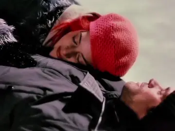#eternalsunshineofthespotlessmind | this movie destroyed me | #clementinekruczynski #joelbarish #jimcarrey #katewinslet #cinematography #filmtok #letterboxd #movieedit #fyp #4u #xzycba 