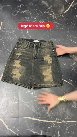 Ngố QC Mẫu Mới Về Của Shop#xuonghuongtiktok #maumoi2025 #hottrendtiktok #LiVEhighlights #viralvideo #bagyyhottrendmẫumới #suonglỡ #ngốbagyy #baggyjeans ##trending #trendingvideo #ngố #ngốxinh 